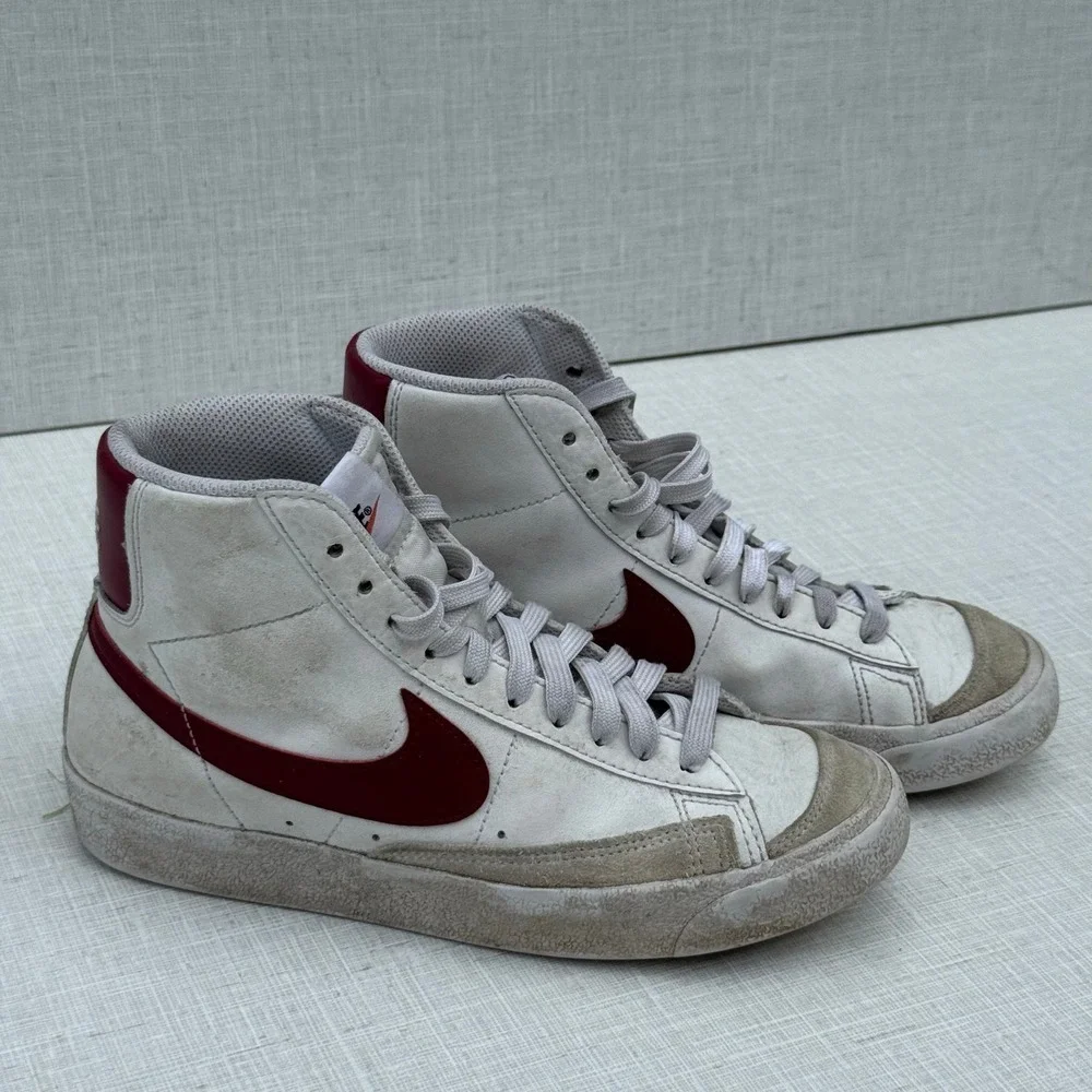 Nike Blazer Mid 77 Vintage‎ High Top Sneakers Shoes Red White Size 4.5Y Retro